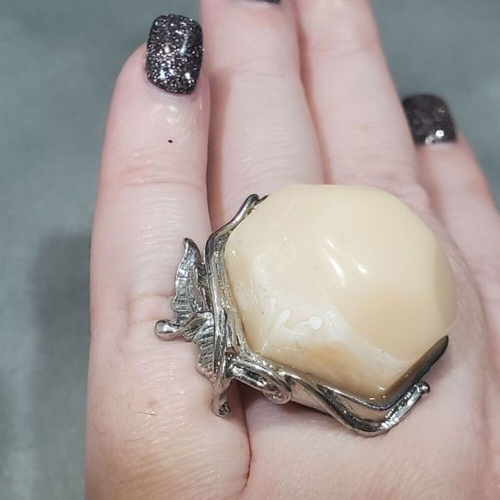 Large statement silver‎ ring size 9 - Picture 3 of 6
